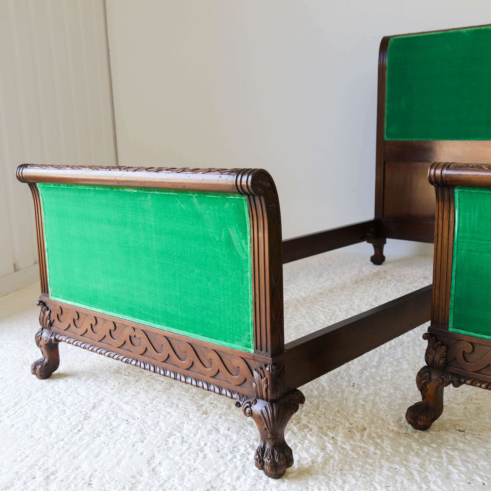 photo vinterior C 1900 Pair Of Heal's Of London Mahogany Bedframes   All Original