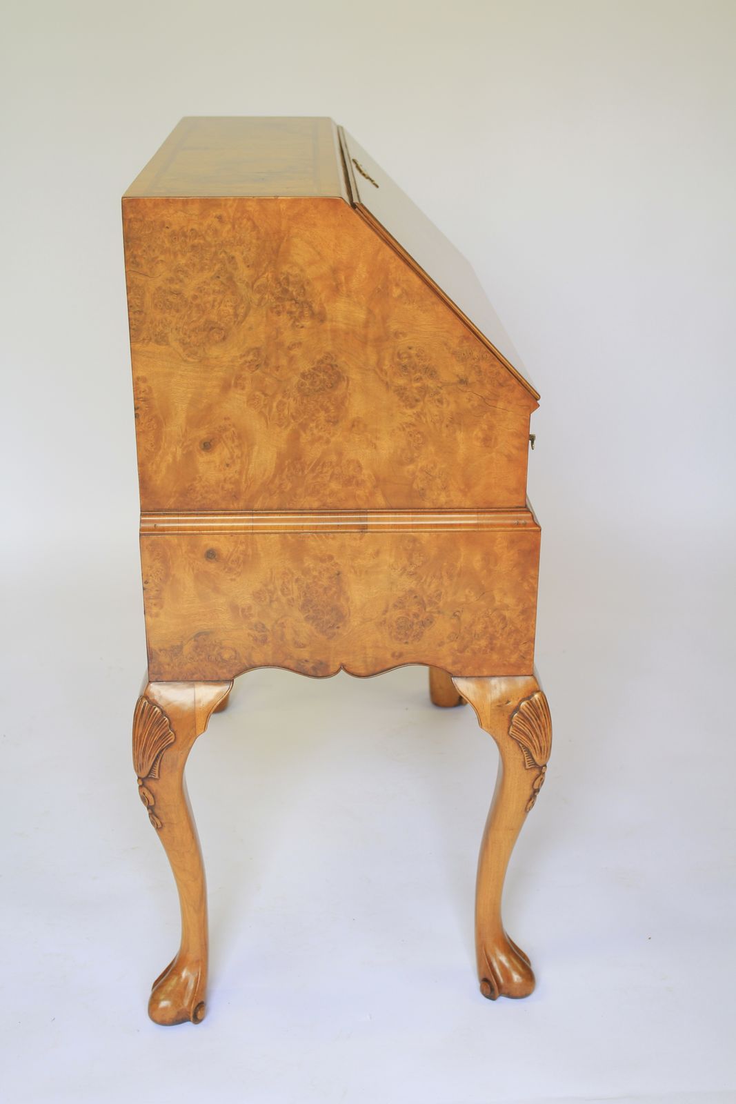 George 1st Revival Burr Walnut Bureau With Well photo 350.0