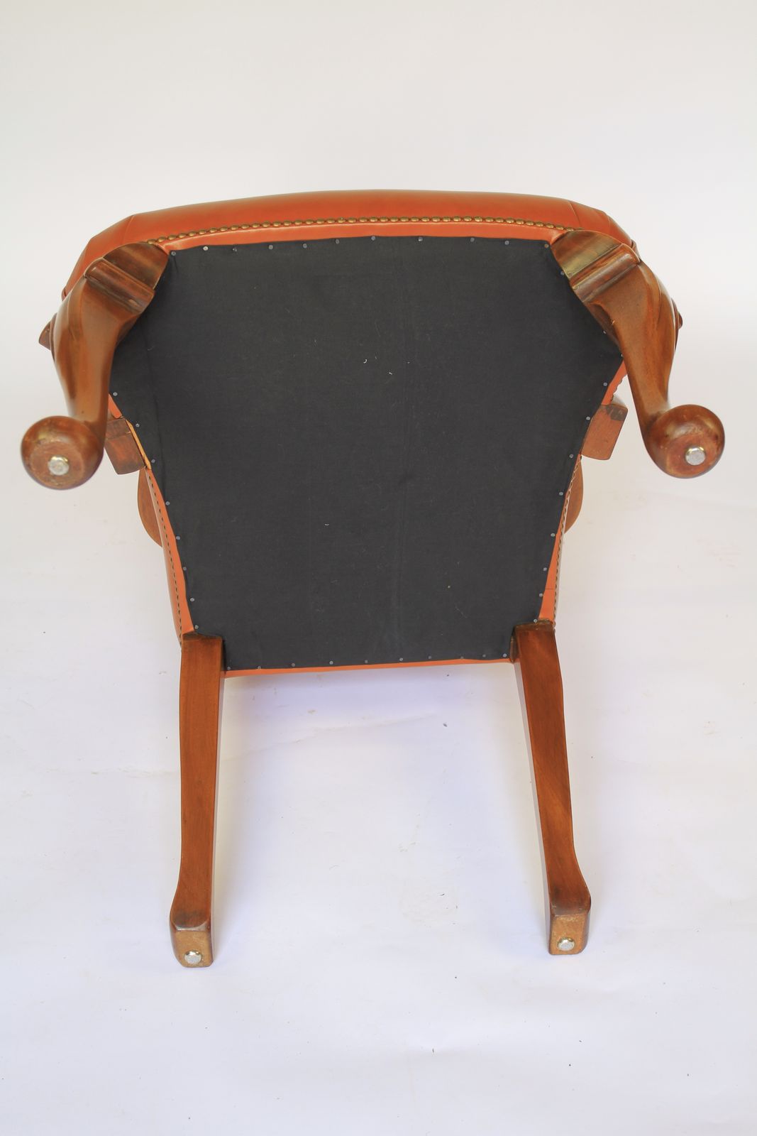 Queen Anne Style Walnut & Leather Elbow Chair photo for sale