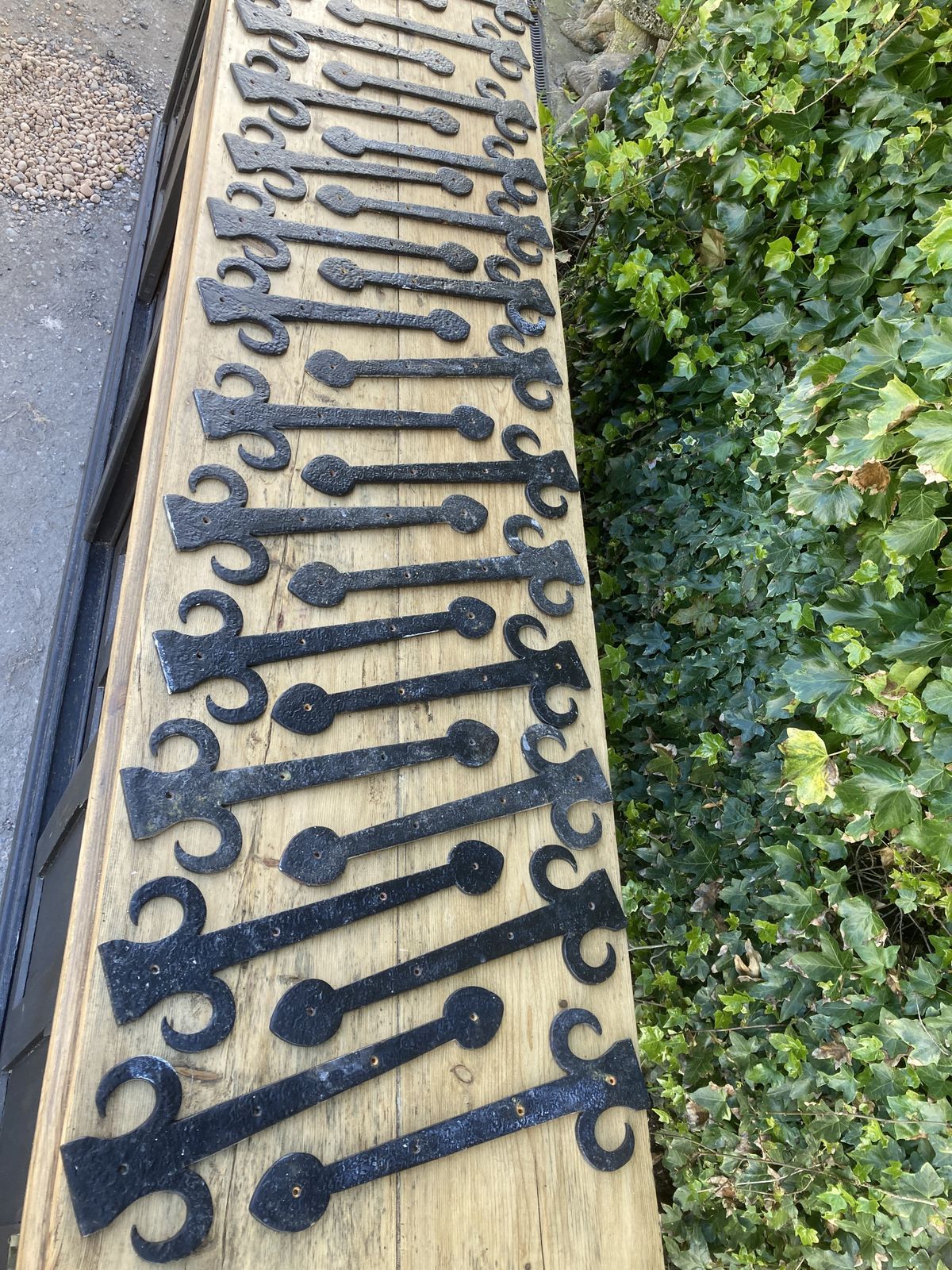 photo furniture Pair Gothic Black Metal False Hinge Door Brackets