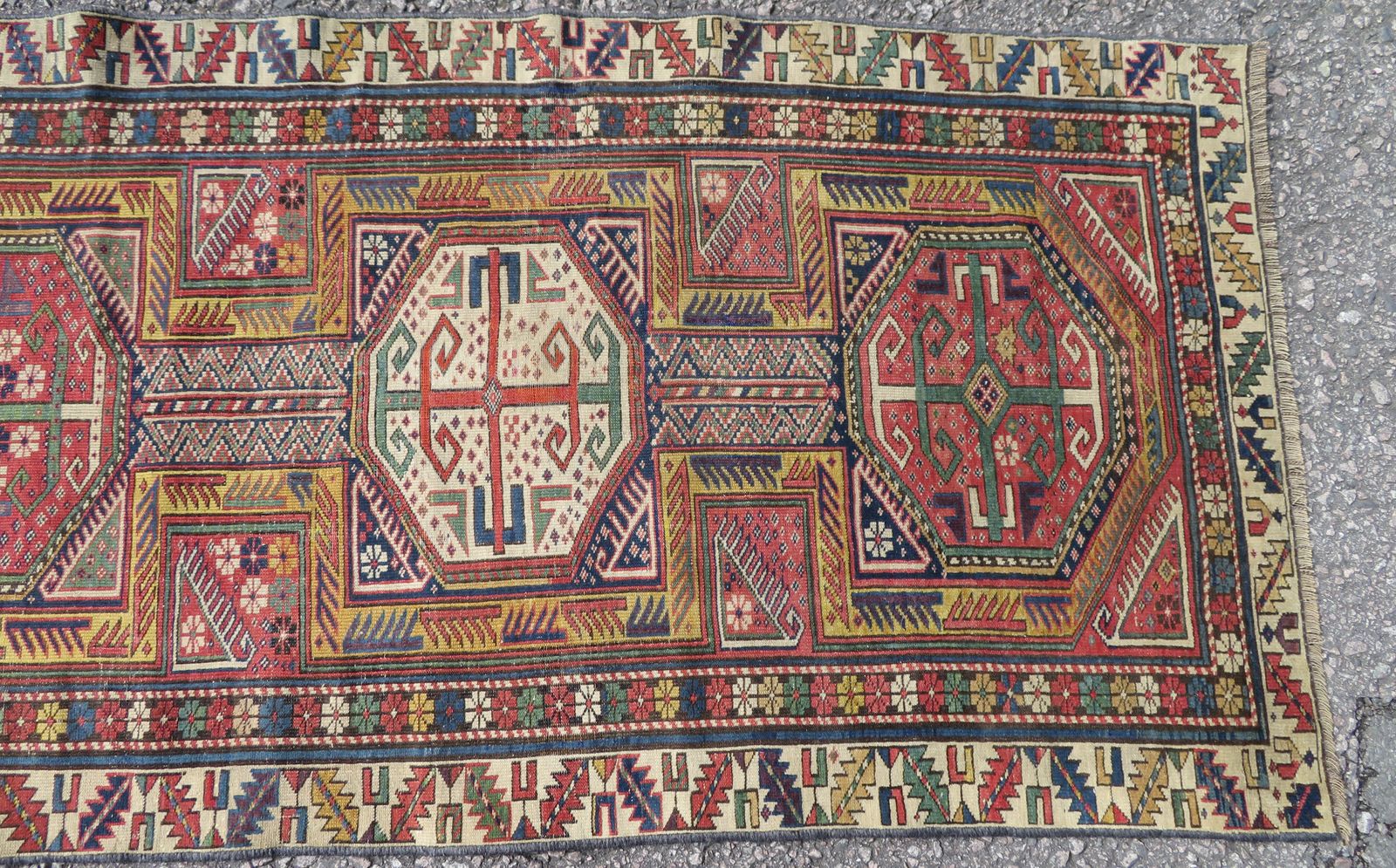 Antique Caucasian Shirvan Narrow Runner. 290cm X 87cm. photo vinterior