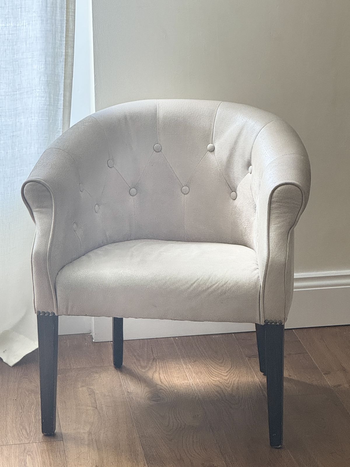 Oka Kirkwall Leather Club Chair photo furniture