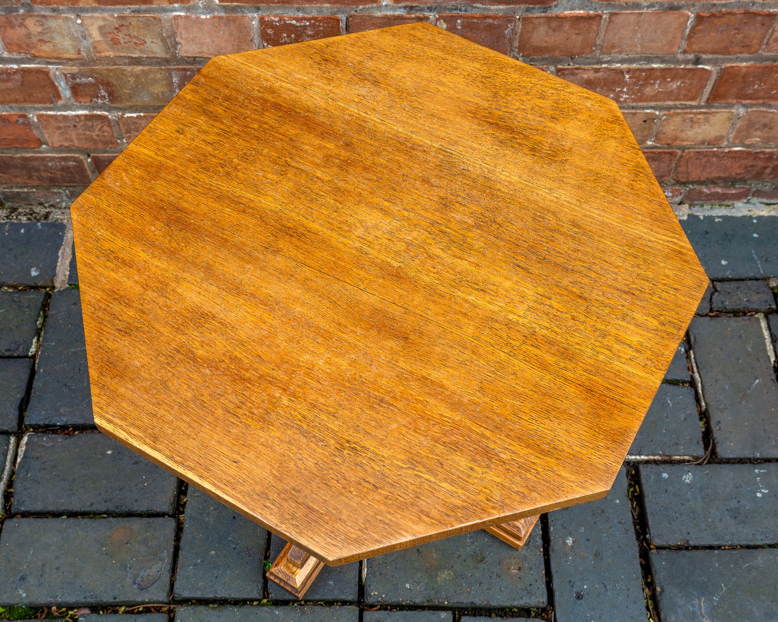 photo buy Art Deco Coffee Table Oak Octagonal 1930s R.Ustic Arts And Crafts S.Ide T.Able L.Amp T.Able Cotswold School Tiger Oak Golden Oak V.Intage A.Ntique