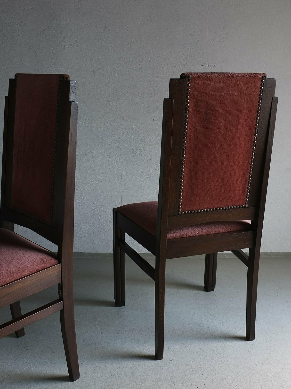 2 Amsterdam School Oak Chairs | Netherlands | 1920s photo 600.0