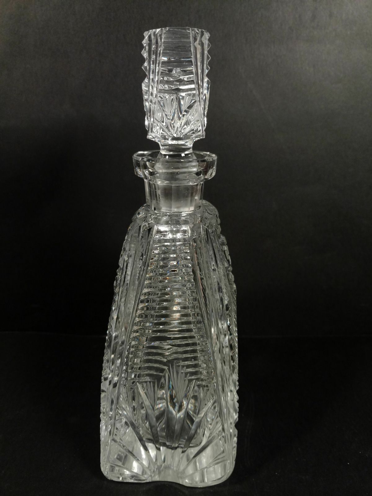 Decanter / Crystal Diamant Cut photo for sale