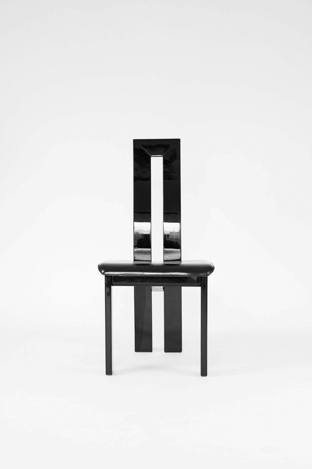 Set Of 4 Postmodernist Chairs By Pietro Constantini 1980's Italy photo furniture