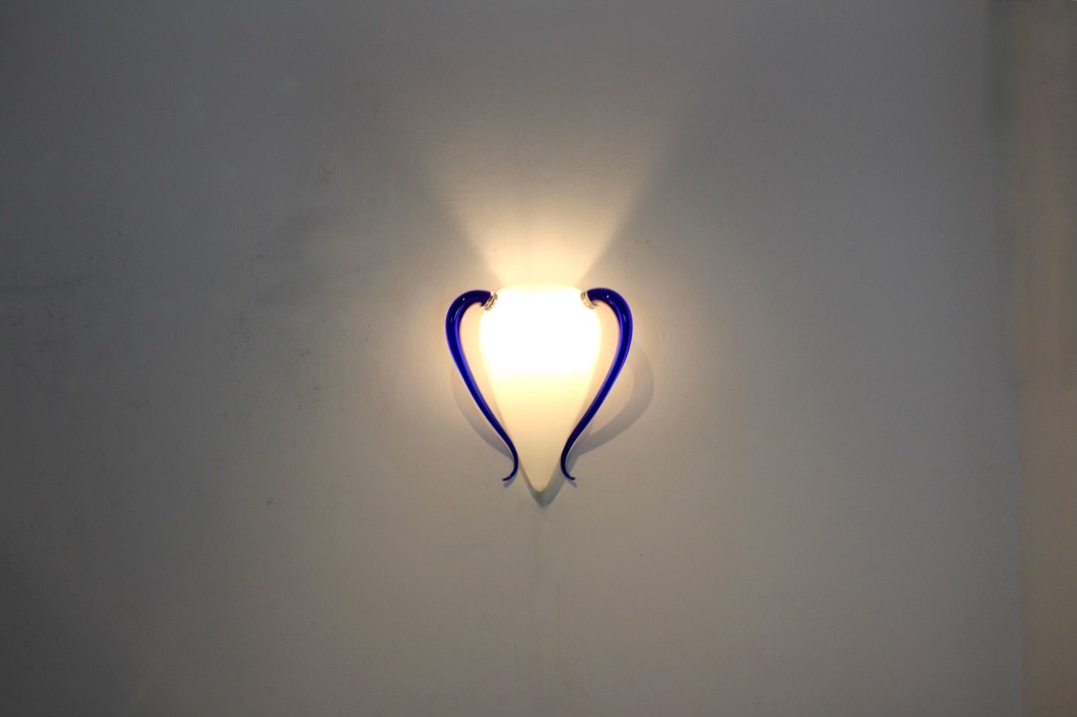 2918.0 ‘Venexiana’ Hand Blown Murano Glass Wall Sconce By Barovier & Toso, Stock Of 3 photo