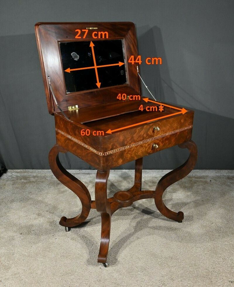 Burl Mahogany Dressing Table, Restoration Period – Early 19th Century photo vintage