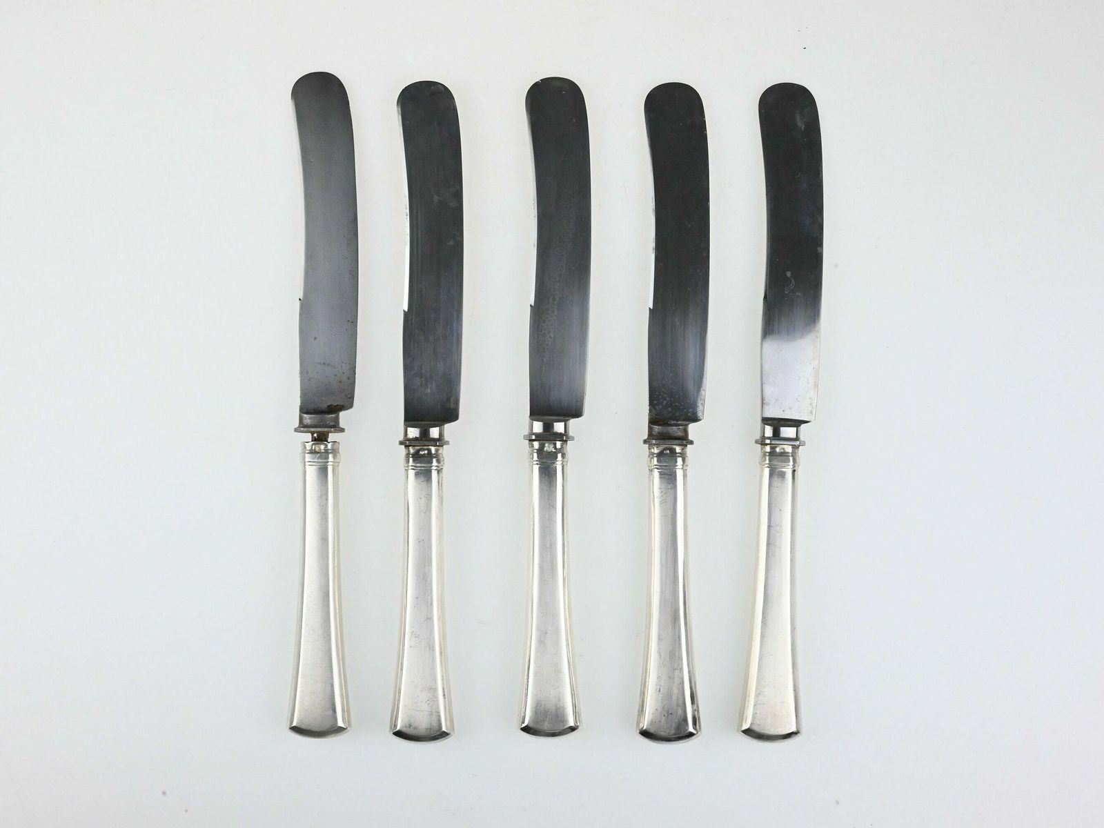 Antique Solingen Knife Set, Dining Collectibles, Set Of Five, Solingen Dining Set, Set Of Knives, Antique Set, Cutlery, Antique Knives photo furniture