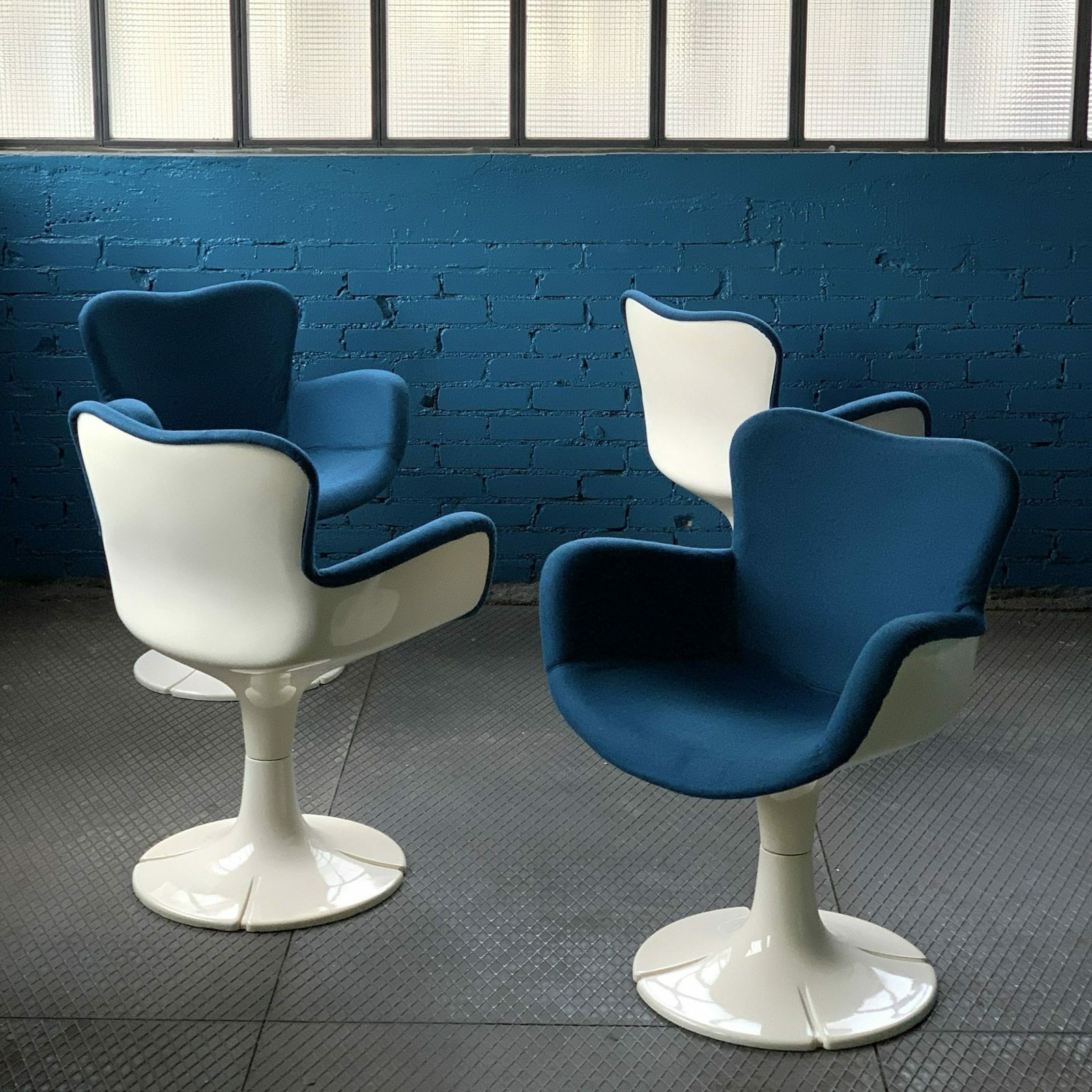 Christian Adam, 4 Armchairs Trefle, Airborne Ed., C.1968 Adam Christian (Born In 1938) photo for sale