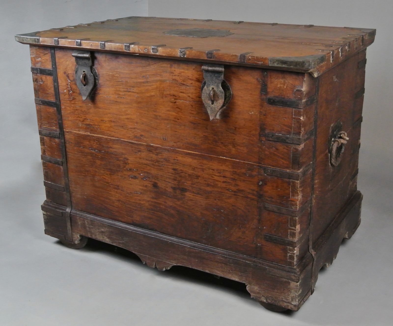 Monumental And Unusual 18th Century Teak And Iron Bound Dowry Chest C. 1840 photo 900.0