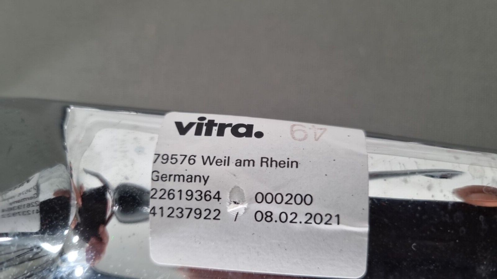 2820.0 Pristine Vitra Eames Ea219 Soft Pad Chair In Soft Chair Leather photo