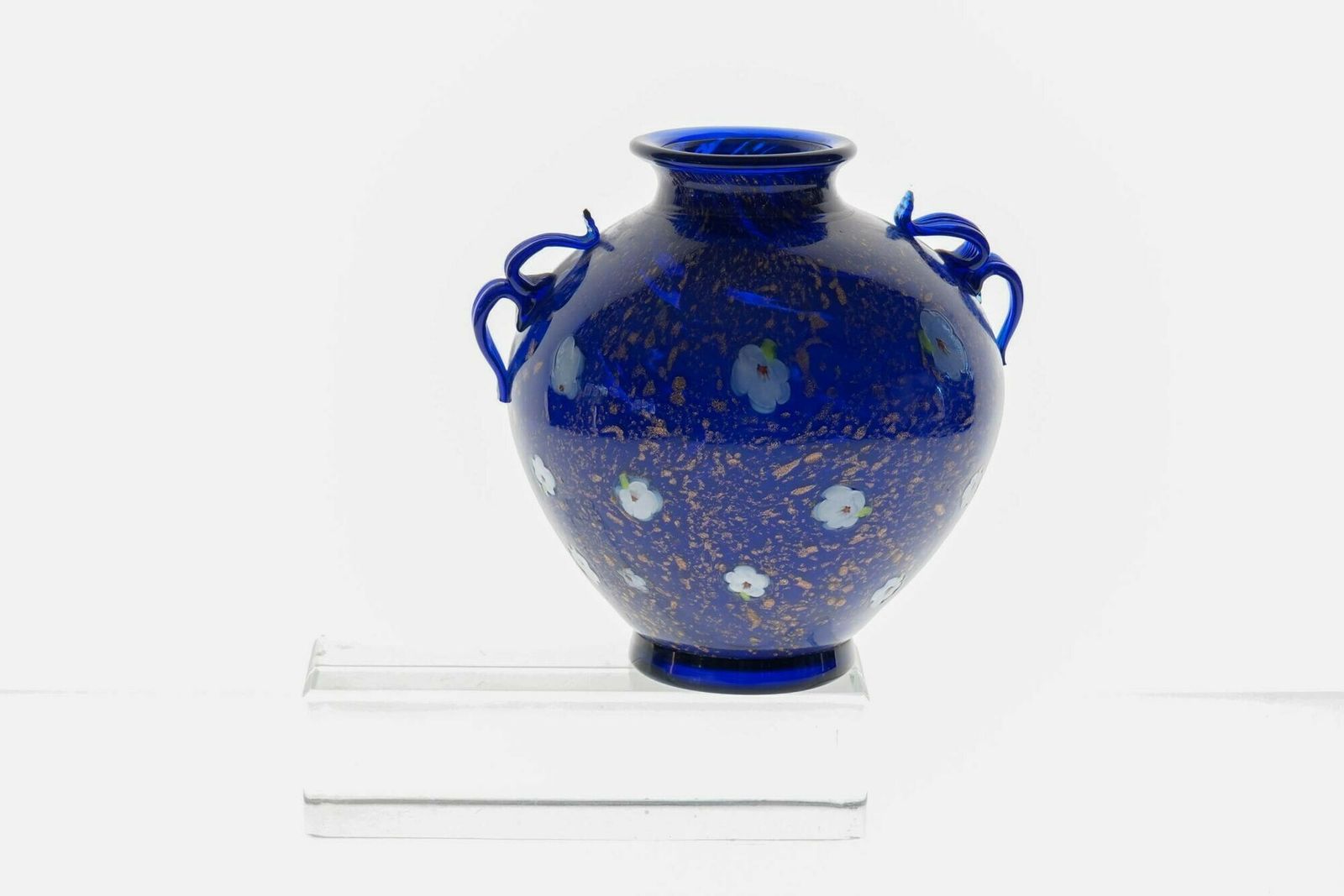photo vintage Cobalt Murano Glass Vase, Murrine And Avventurina. Lapis Lazuli. Fratelli Toso