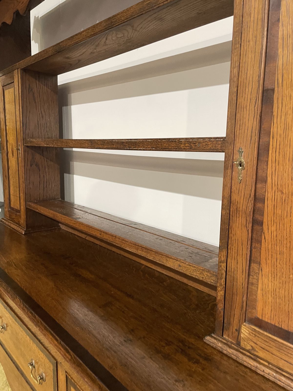 Antique Spicer Of Pontesbury Oak Dresser With Cross Banded Mahogany photo 1200.0