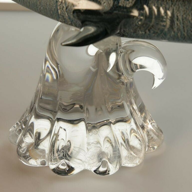 Roberto Camozzo For Wyland, Tiger Hunting Shark On Base Murano Glass 90s, Signed photo vintage