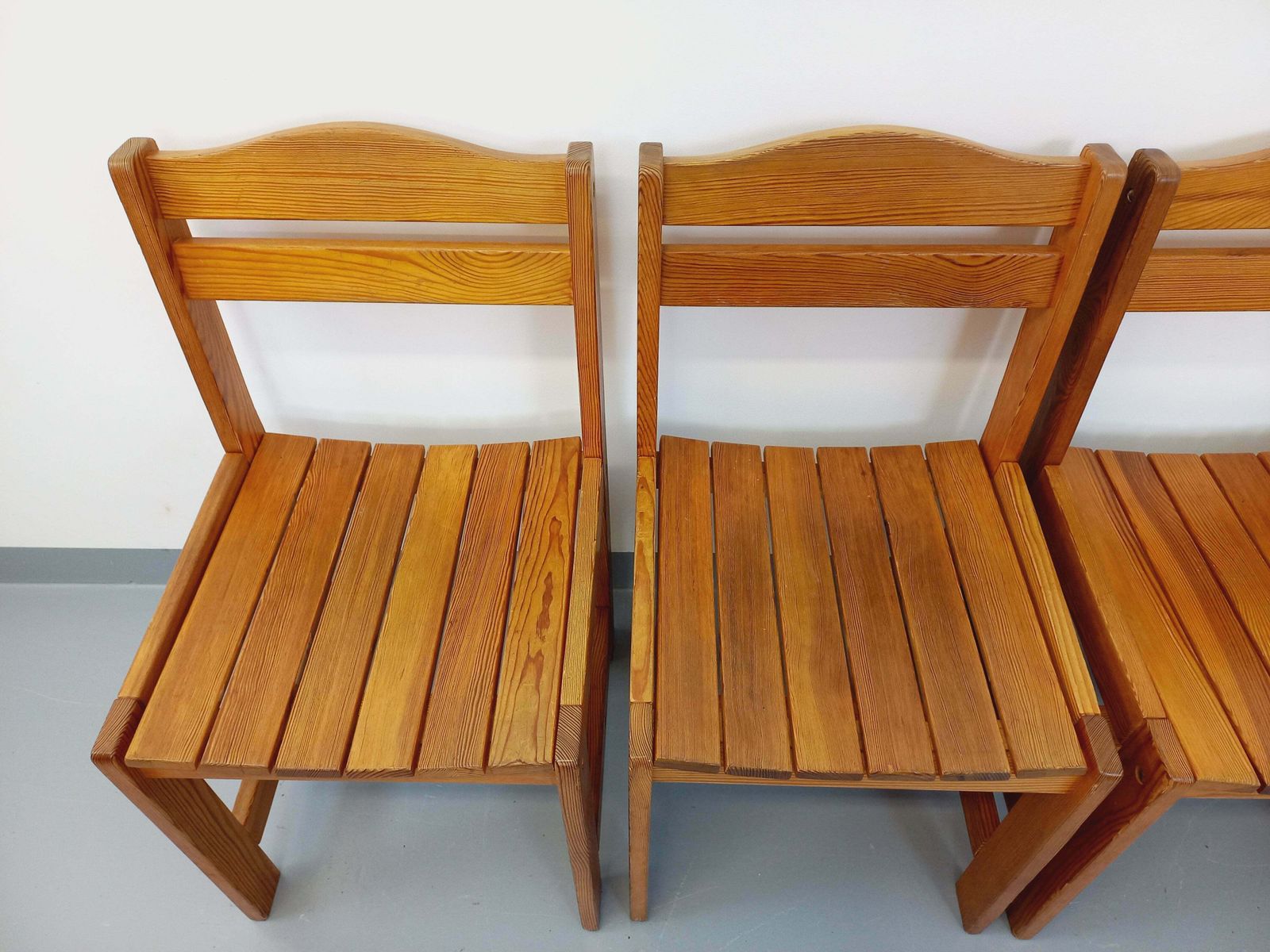 photo vinterior 4 Grenen Stoelen, jaren 1970, Vintage