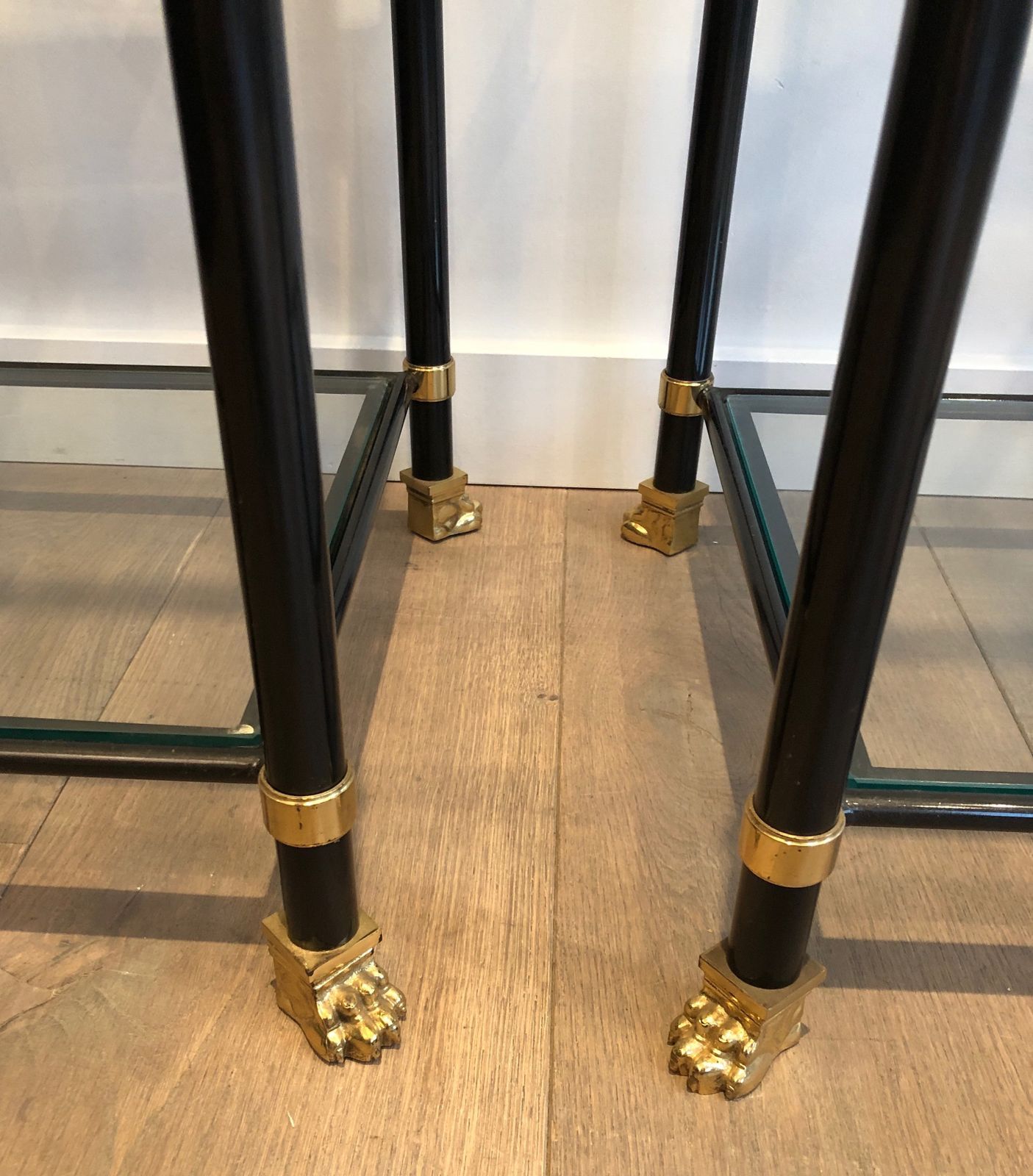 photo vintage Pair Of Shelves In Black Lacquered Metal And Brass. Guy Lefèvre For Maison Jansen. Around 1970