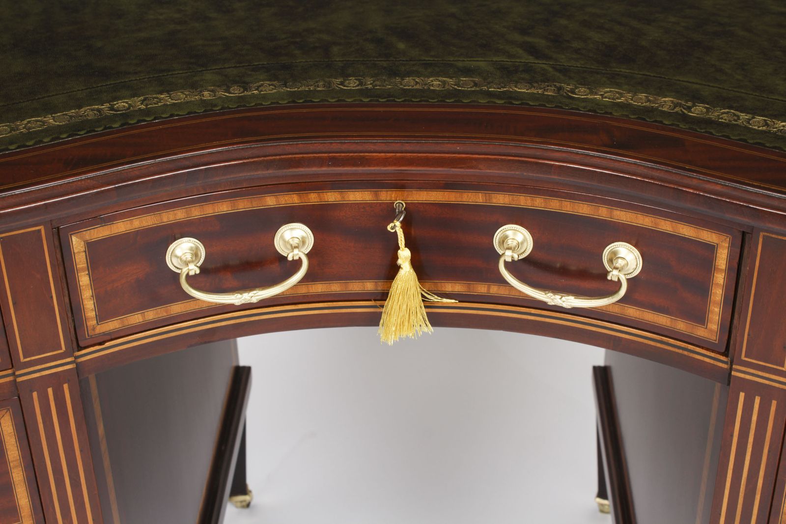 Victorian Mahogany Inlaid Kidney Desk  C1880 19th C photo 3850.0
