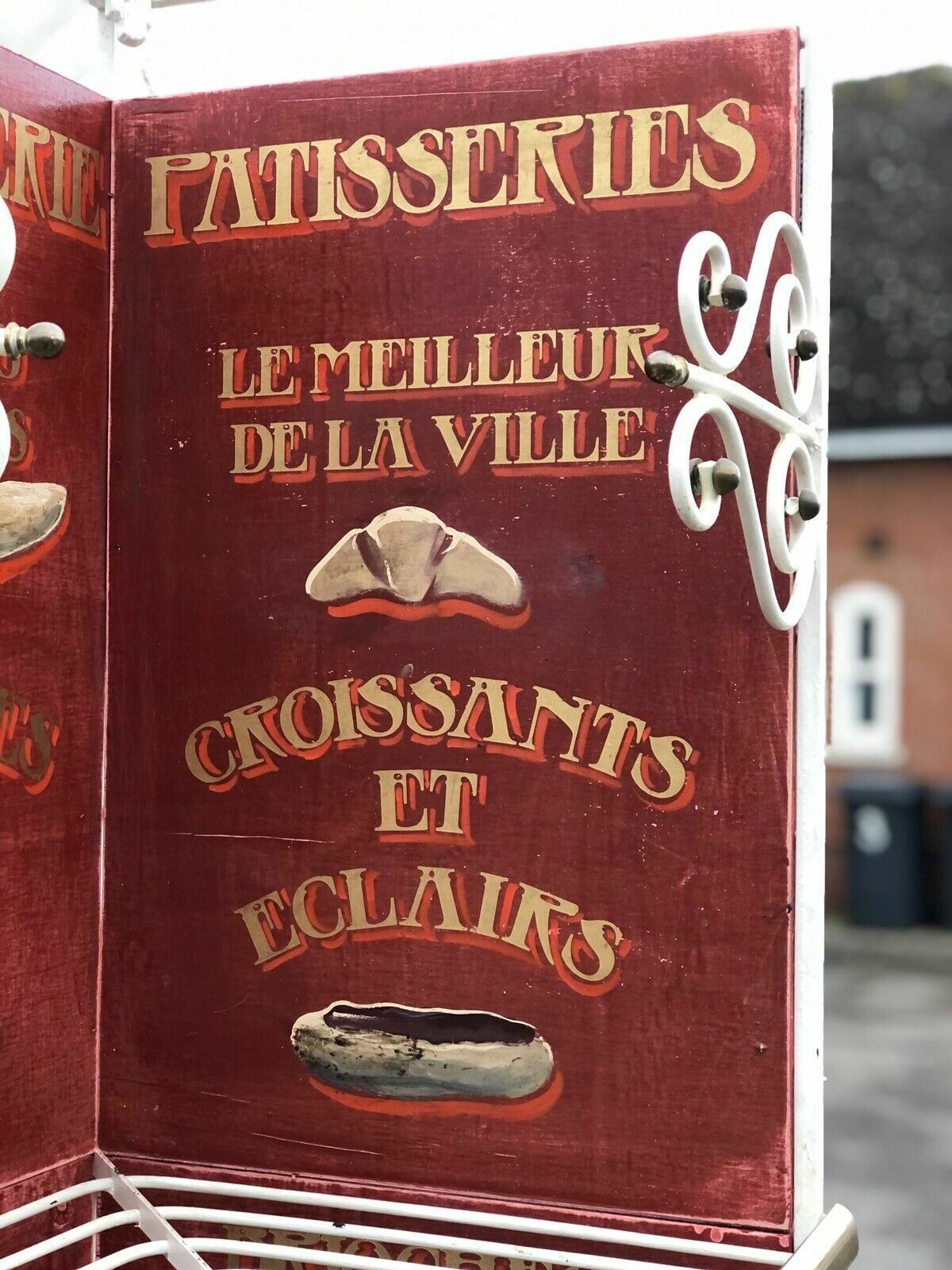 862.0 French Bakers Shelves With Hand Painted Decoration photo
