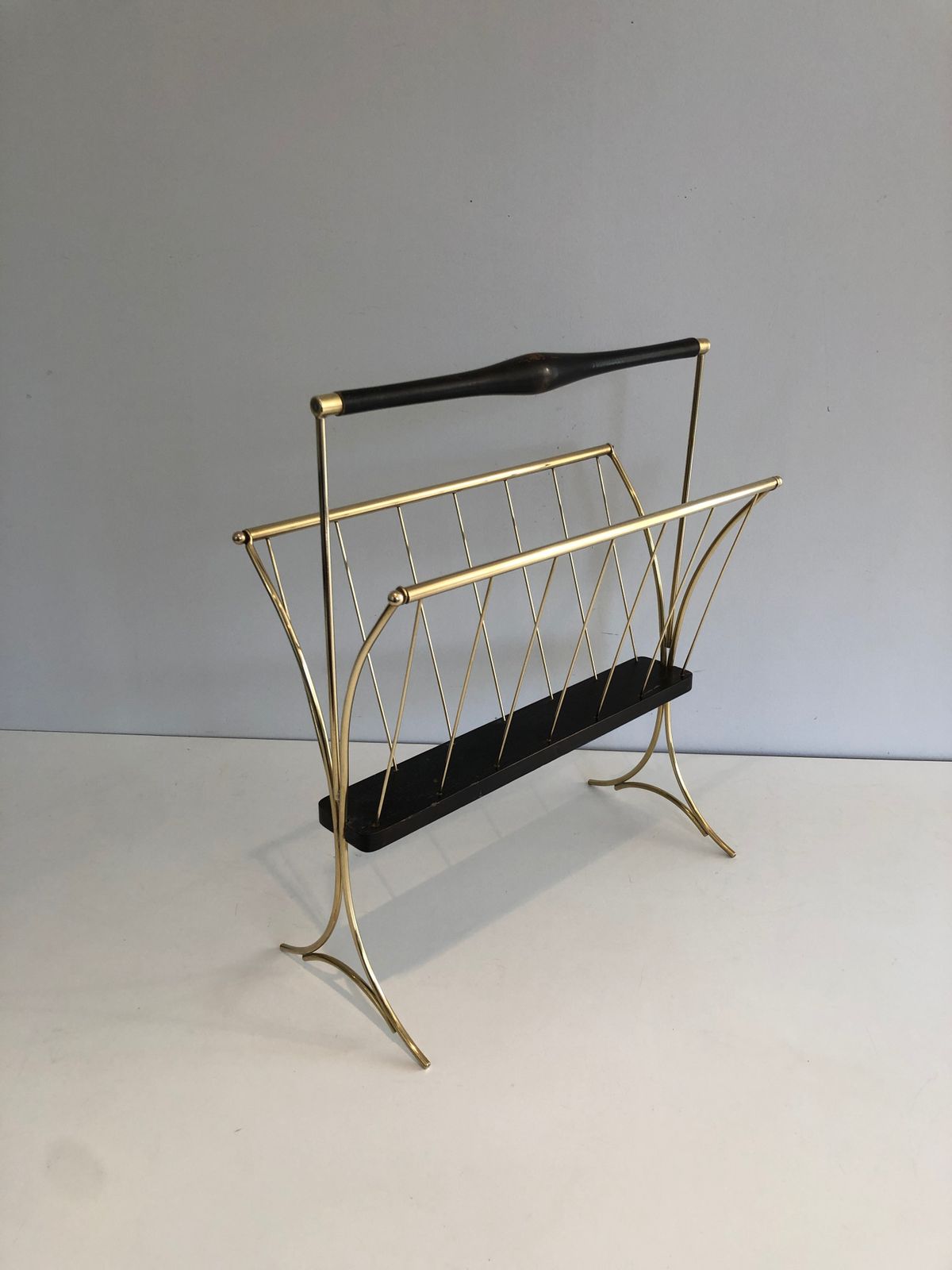 photo vinterior Magazine Rack In Blackened Wood And Brass
