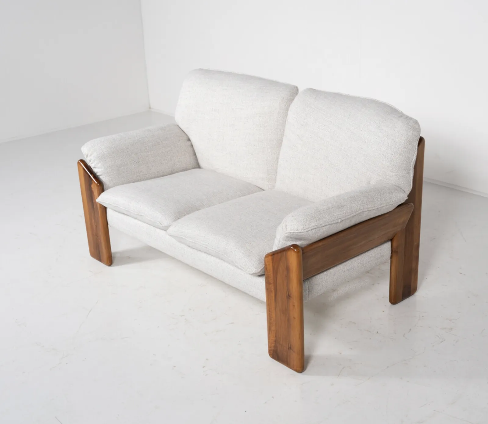 Mid Century Modern Sofa By Sapporo For Mobil Girgi, Italy, 1970s
