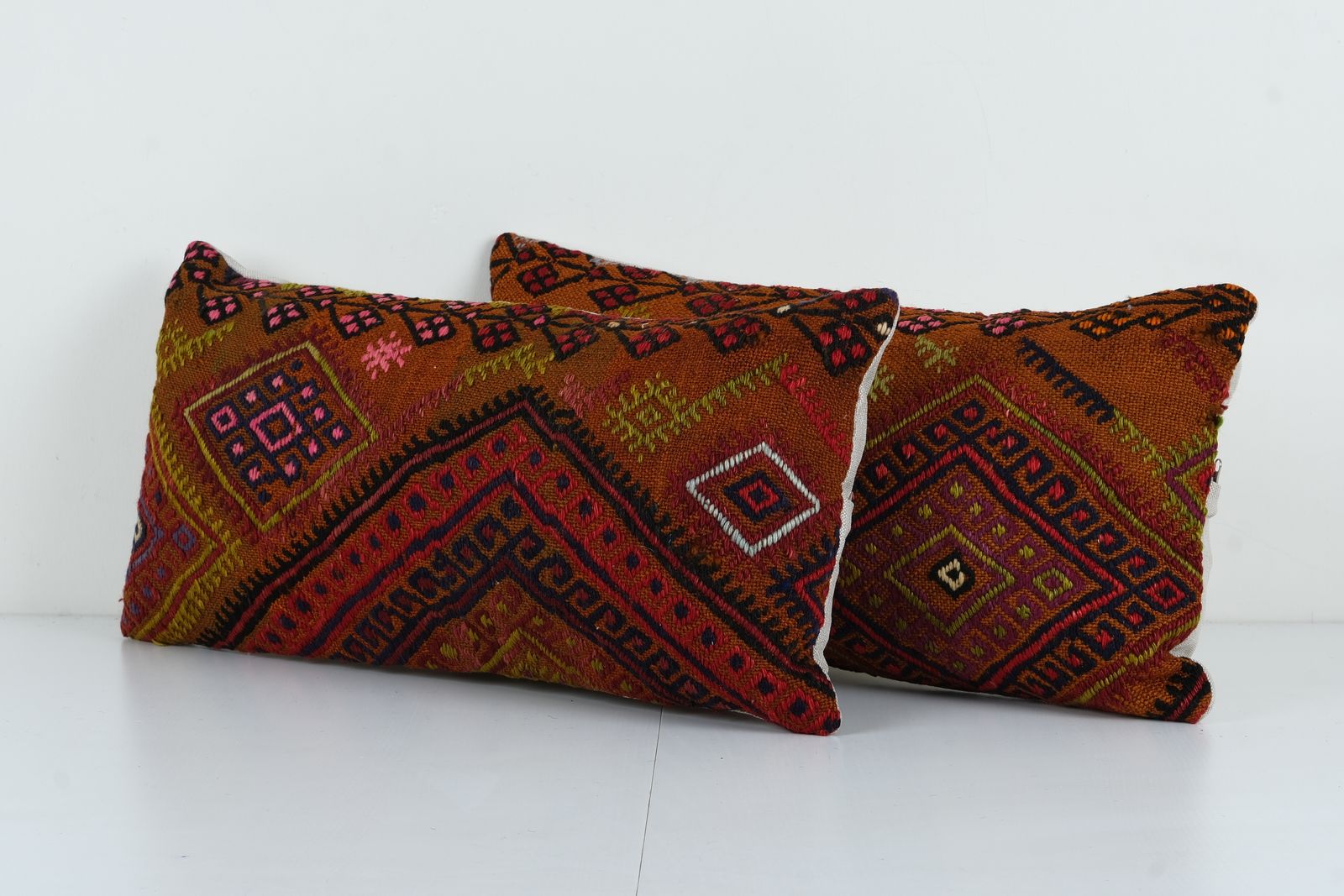 Extra Long Jajim Lumbar Cicim Pillow Cover   Pair Wool Turkish Cover   King Size Jajim Pillow Pillow photo furniture