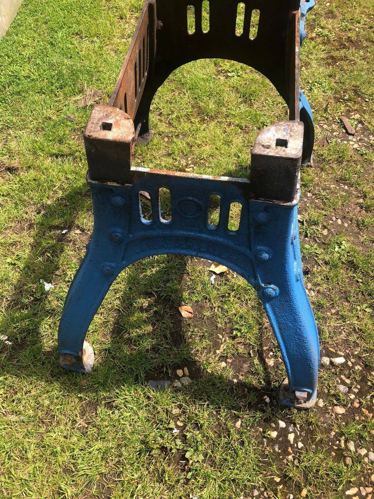 Cast Iron Industrial Henry Bamford And Sons Table Base Reclaimed Original. photo vinterior