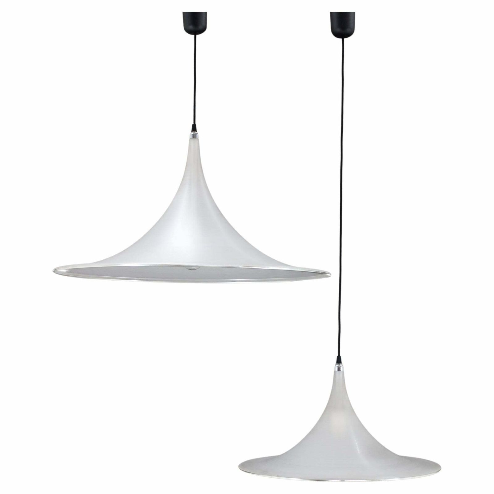 1970s Pair Of Guzzini "Trumpet" Pendant Lamps By Meblo , Italy