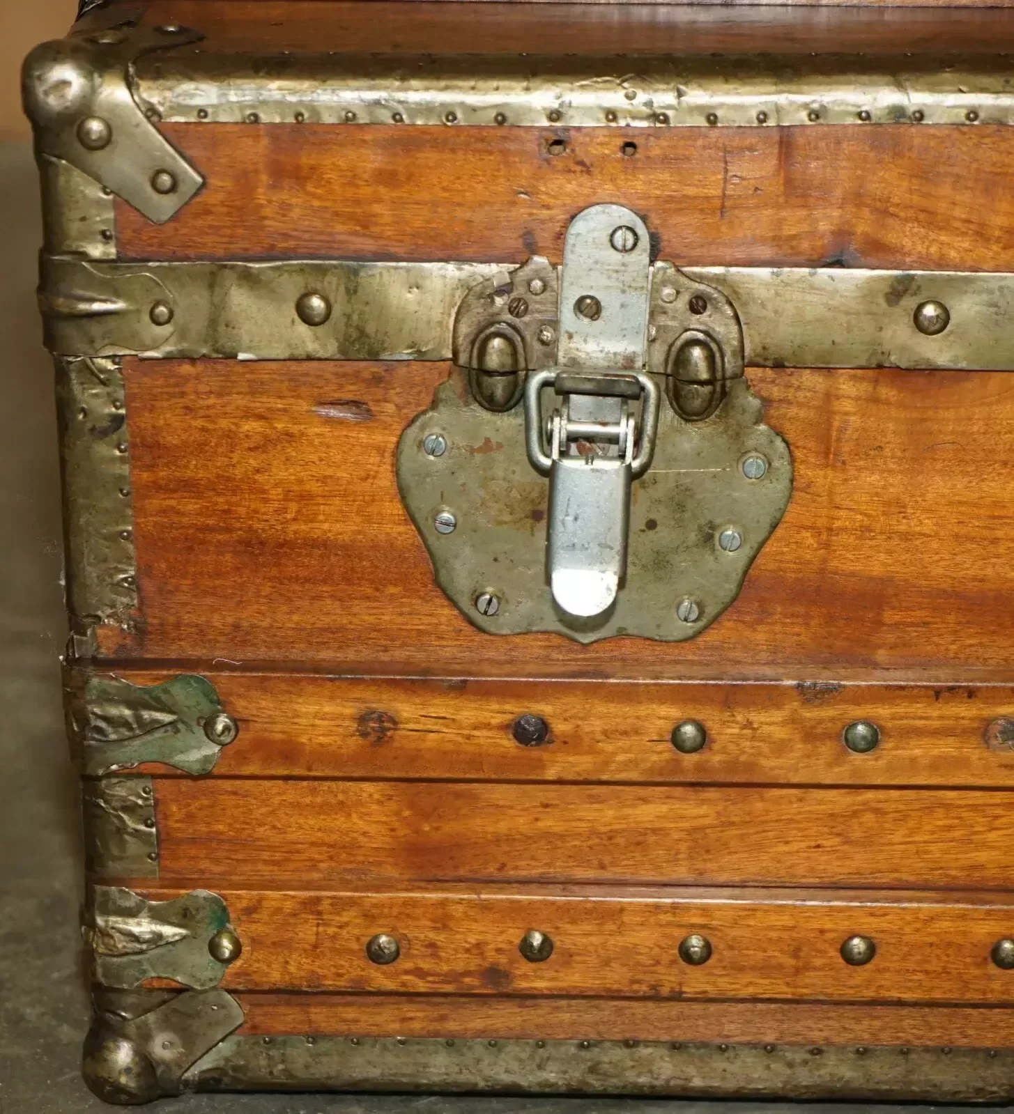 Exquisite Antique Circa 1900 Chinese Export Camphor Wood Steamer Luggage Trunk photo vinterior
