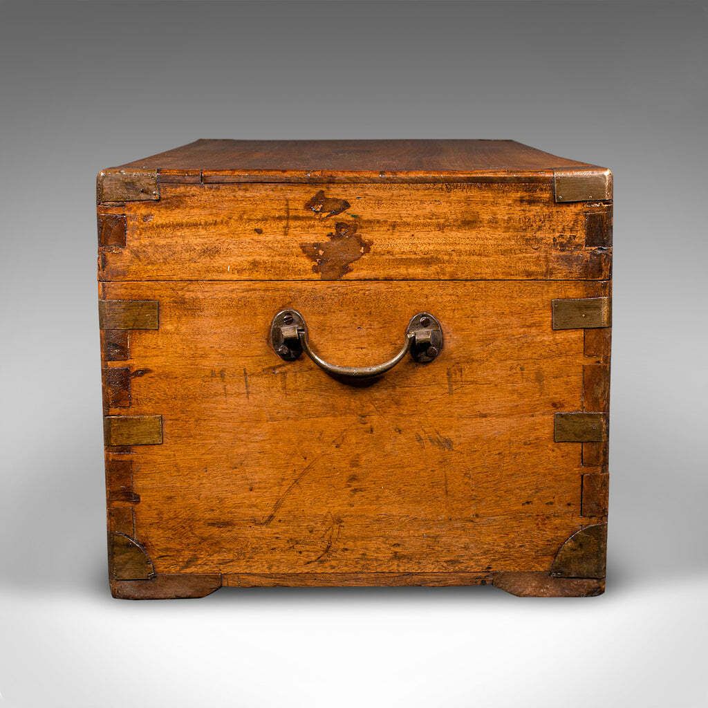 Antique Military Trunk, English, Camphorwood Chest, Blanket Box, Victorian, 1900 photo Furniture
