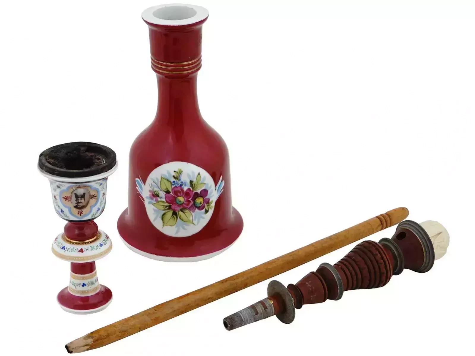 Hand Painted Porcelain Hookah. Kuznetsov Factory In Dulevo. Russia. 19th Century photo vinterior