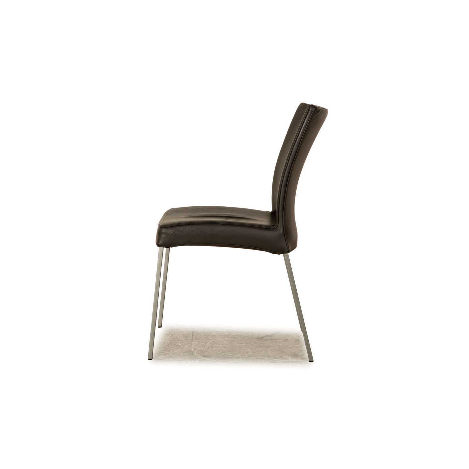 photo for sale Lot de 6 chaises de salle à manger Wittmann Times en cuir marron foncé