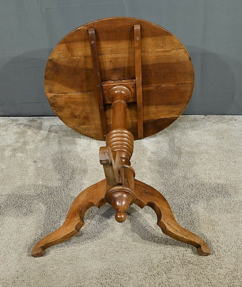860.0 Walnut Pedestal Table, Louis Philippe Period – 1st Part 19th Century photo