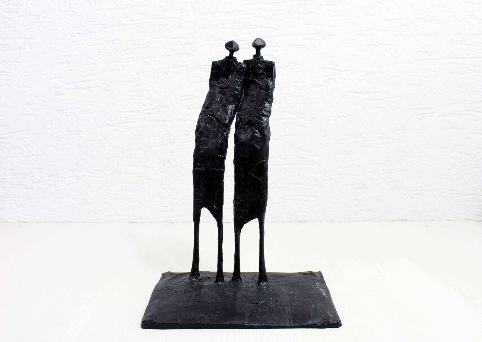 Modernist Resin Sculpture From 1998 By Tonyl