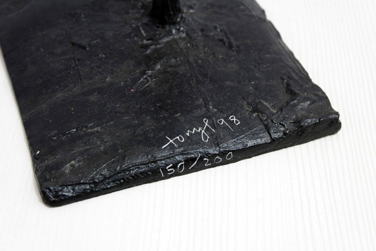 Modernist Resin Sculpture From 1998 By Tonyl photo vinterior