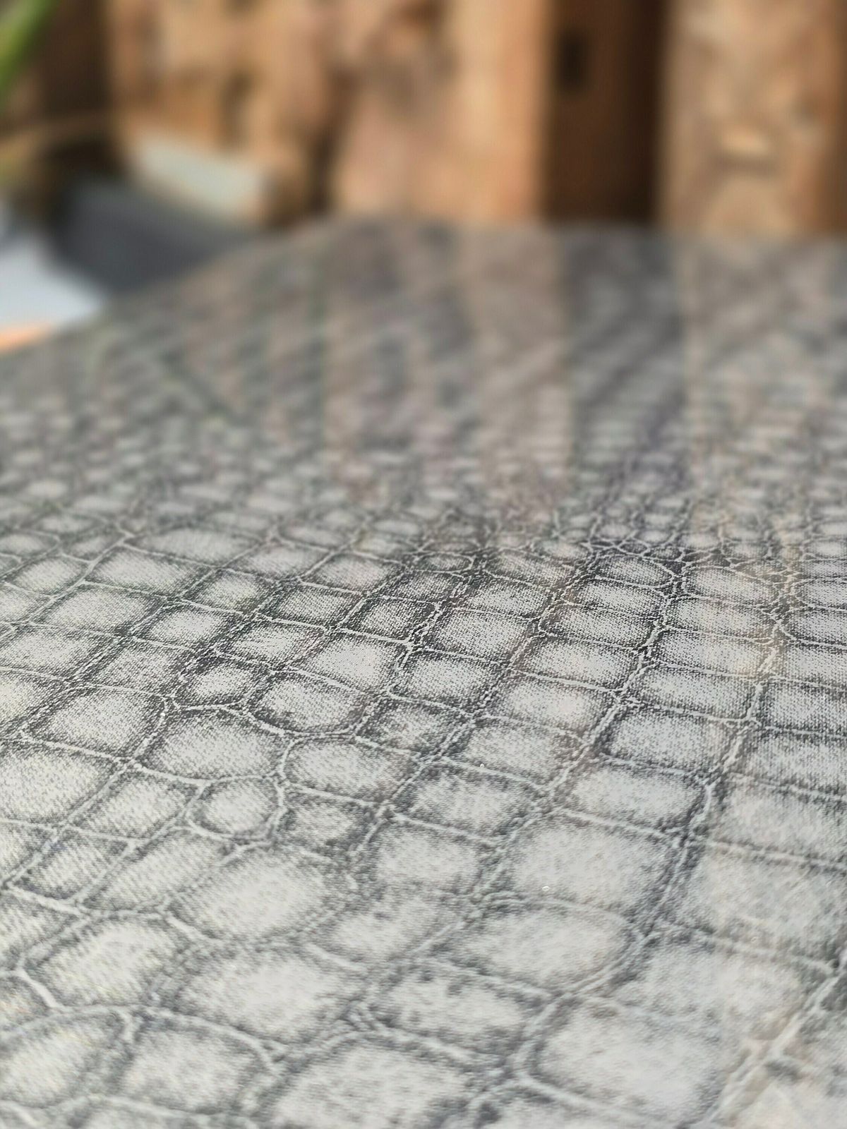 Handcrafted Black Crocodile Resin Coffee Table – High Gloss Epoxy Top, Textured Reptile Finish & Metal Legs For Modern Living Rooms & Offices photo vinterior