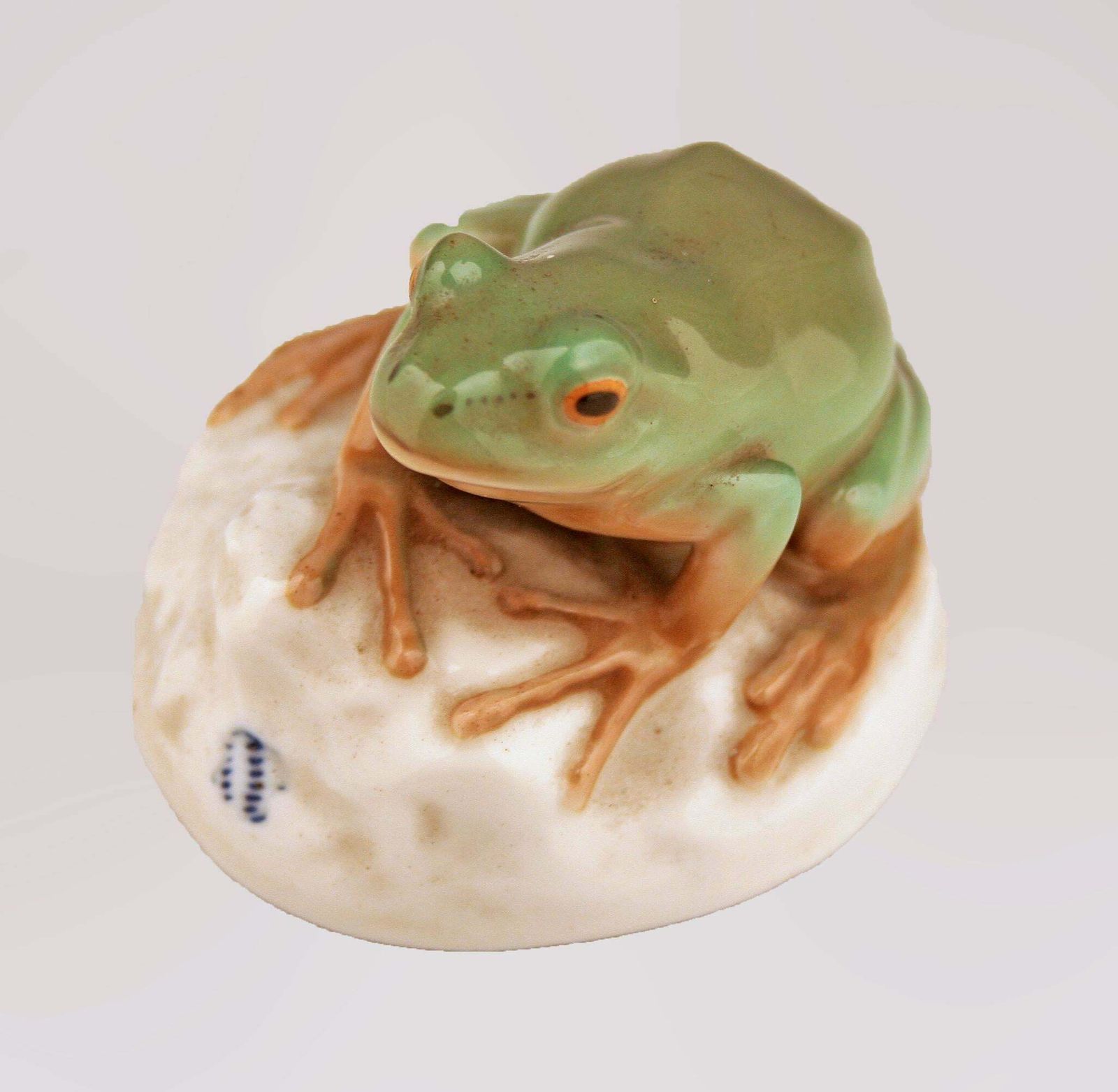 Mid 20th Century Modern German Glazed And Painted Porcelain Frog Sitting On A Rock By Manufacturer Nymphenburg photo 1050.0