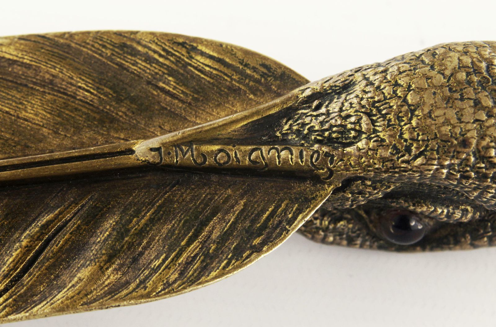 Late 19th Century Bronze Letter Opener Knife Depicting An Eagle Made By French Animalier Sculptor Jules Moigniez photo vinterior