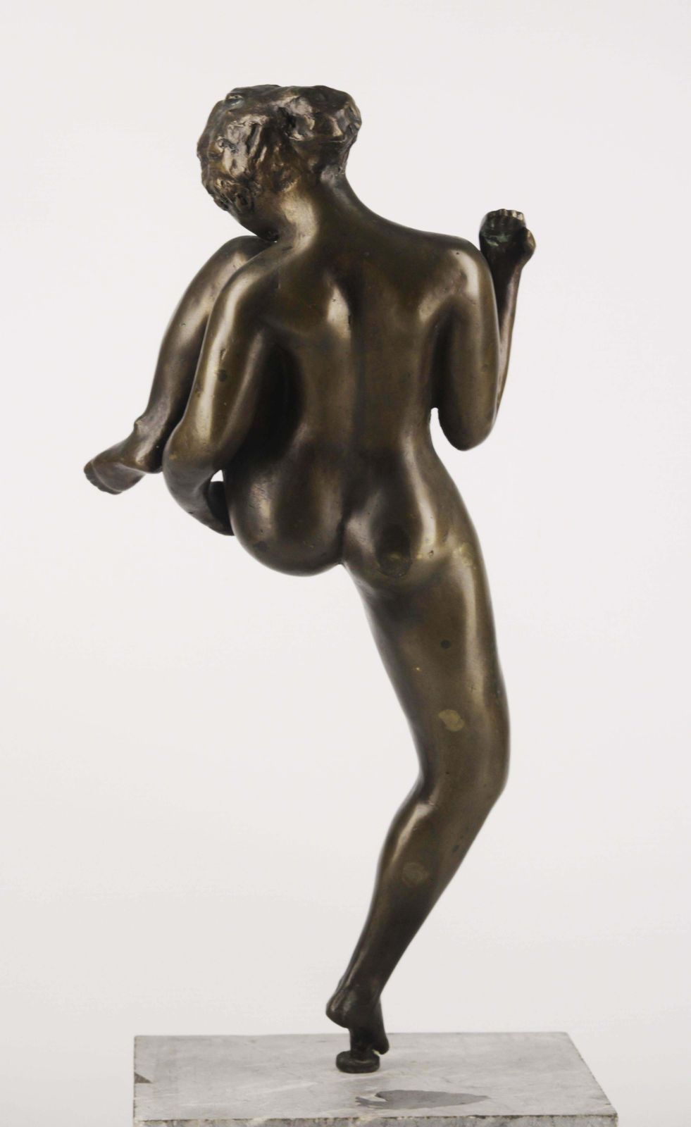 20th Century Bronze Figurative Sculpture Of A Nude Woman By Argentine Sculptor José Mariano Pagés photo for sale