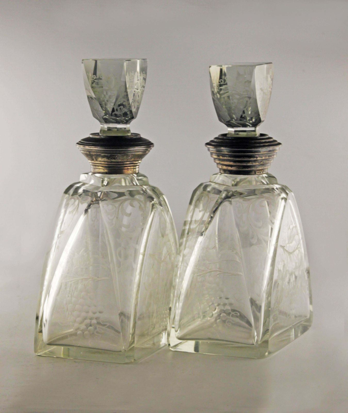photo furniture Pair Of Early 20th Century Art Déco Etched Glass Liquor Decanters And Stoppers With Sterling Silver Necks