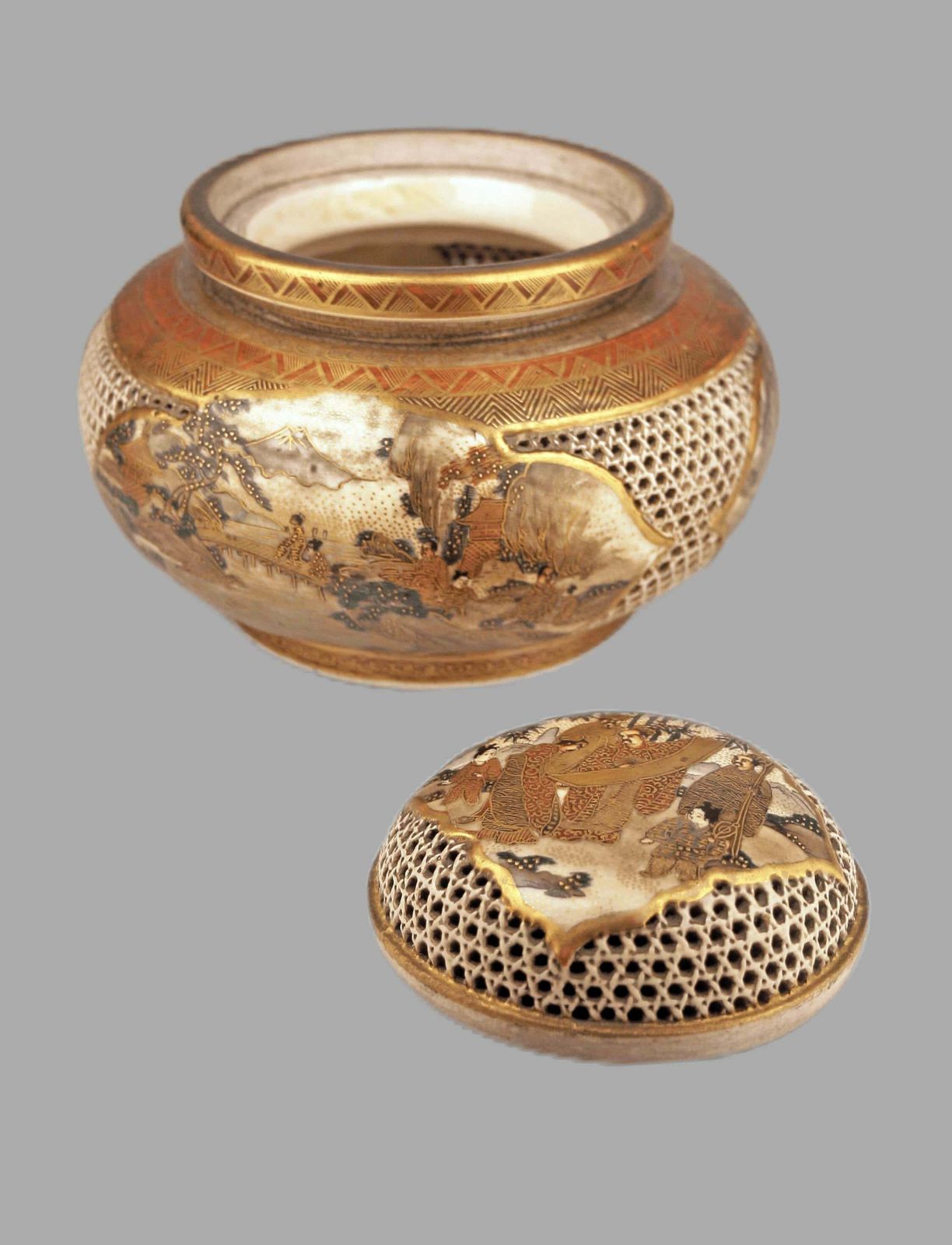 photo furniture Japanese 19th Century Edo Meiji Period Satsuma Stoneware Incense Burner (Koro) With Small Wooden Support Table