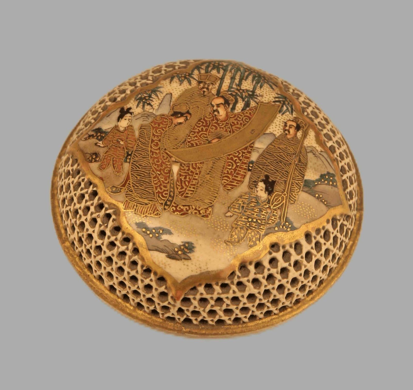 photo for sale Japanese 19th Century Edo Meiji Period Satsuma Stoneware Incense Burner (Koro) With Small Wooden Support Table