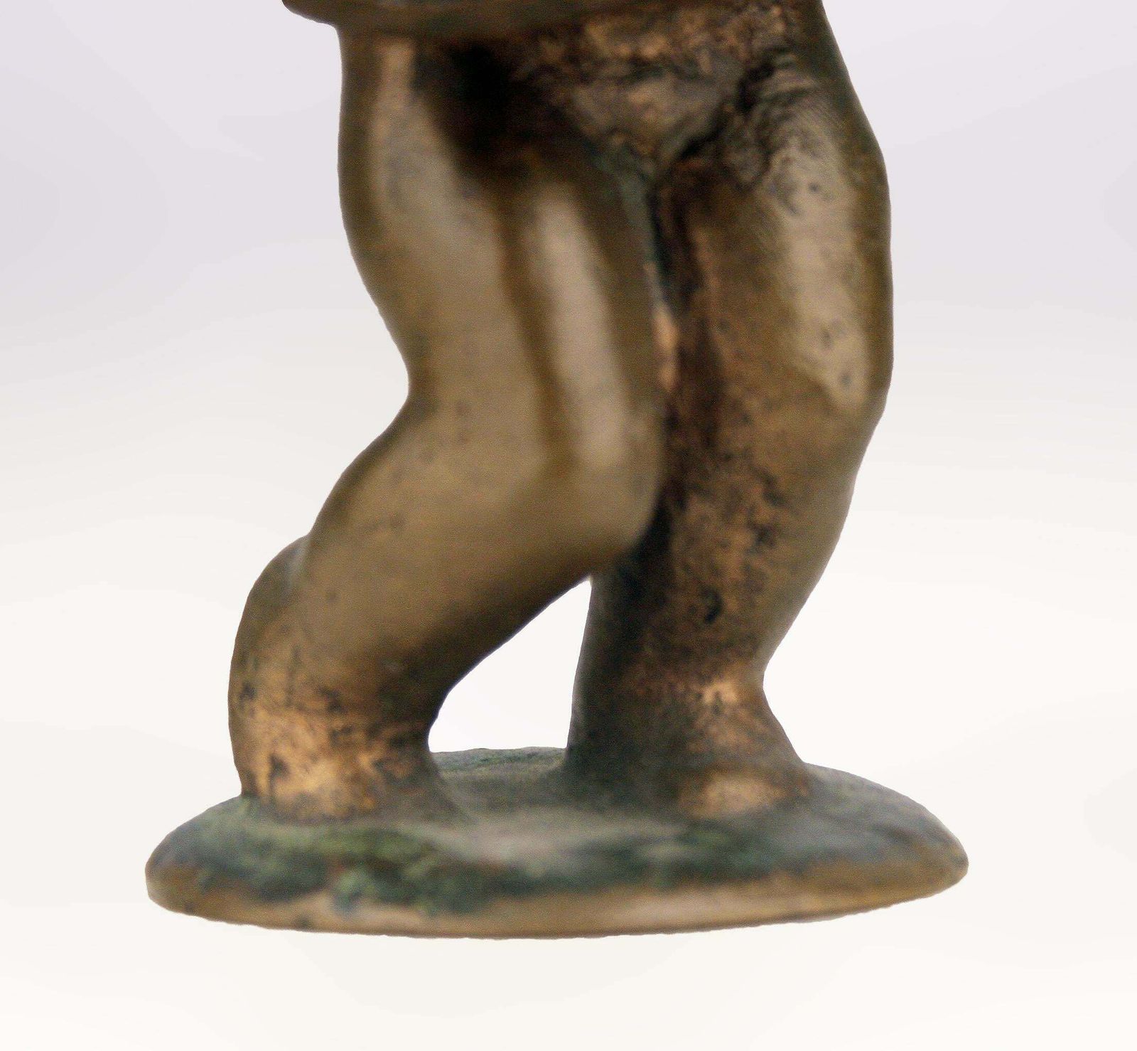 Early 20th Century Art Déco Small Bronze Sculpture Of Girl With Skirt Dancing photo buy