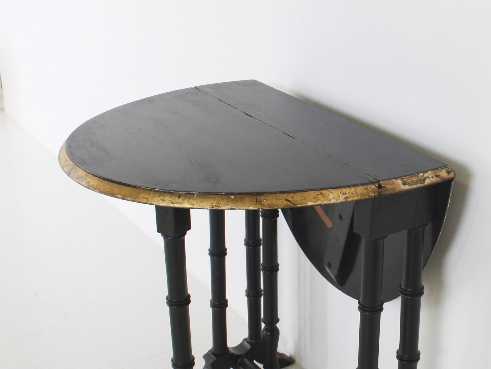photo vintage Victorian Ebonised Faux Bamboo Gate Leg Occasional Side Table
