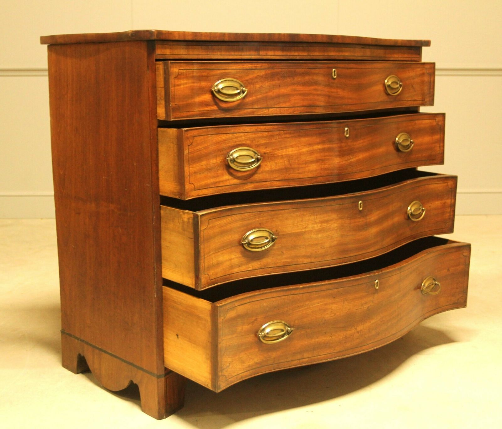 George III Serpentine Chest Of Drawers photo vintage