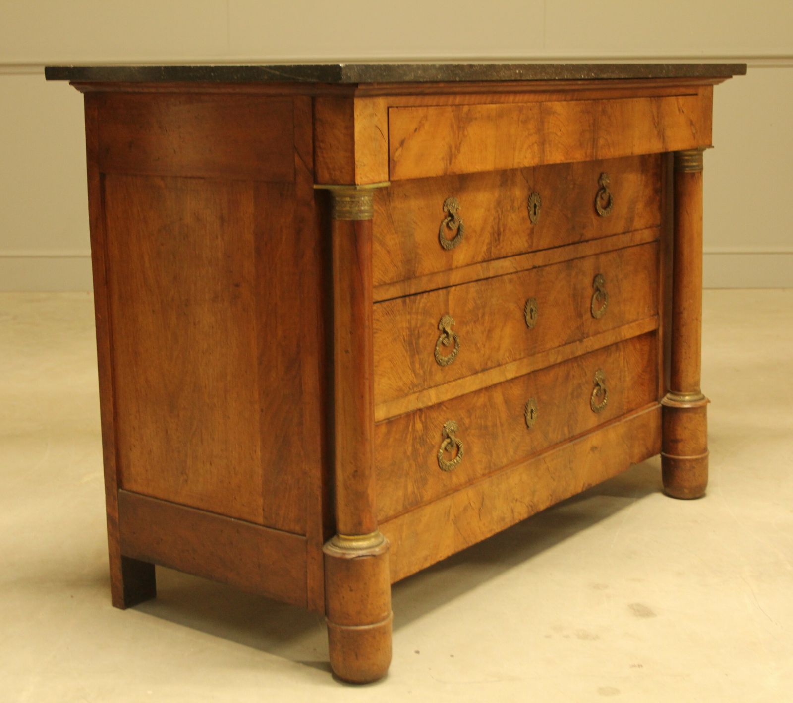 19th Century French Empire Style Commode photo vinterior
