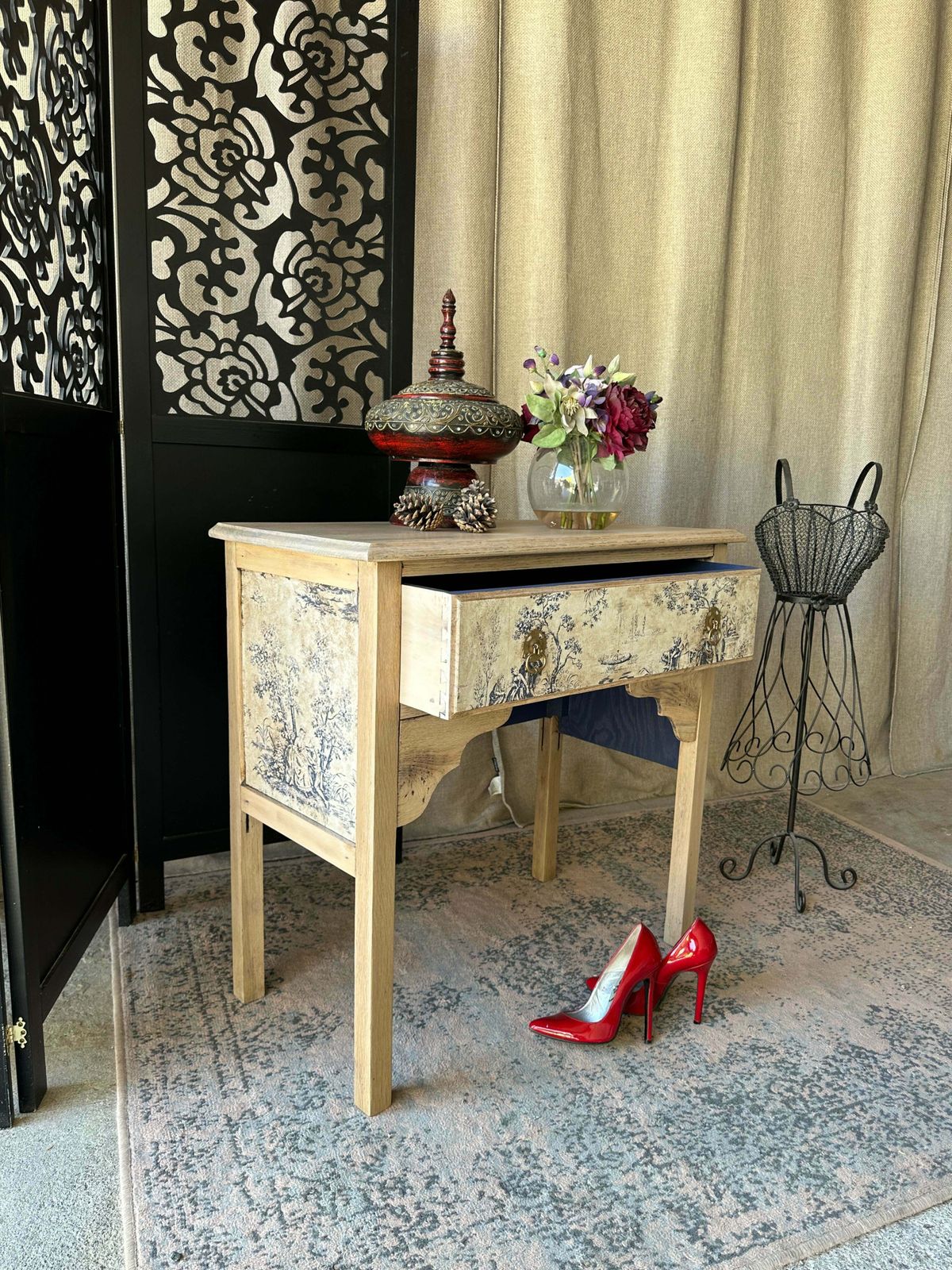 Solid Oak Console Table Toile De Jouy Decoupage photo vintage