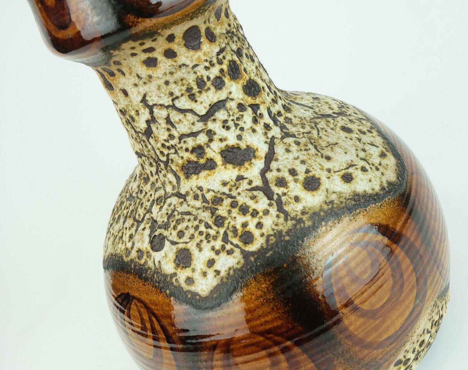 Mid Century Vase Duemler & Breiden Wgp Fat Lava Squiggle Pattern Shades Of Brown And Beige 1960s photo furniture