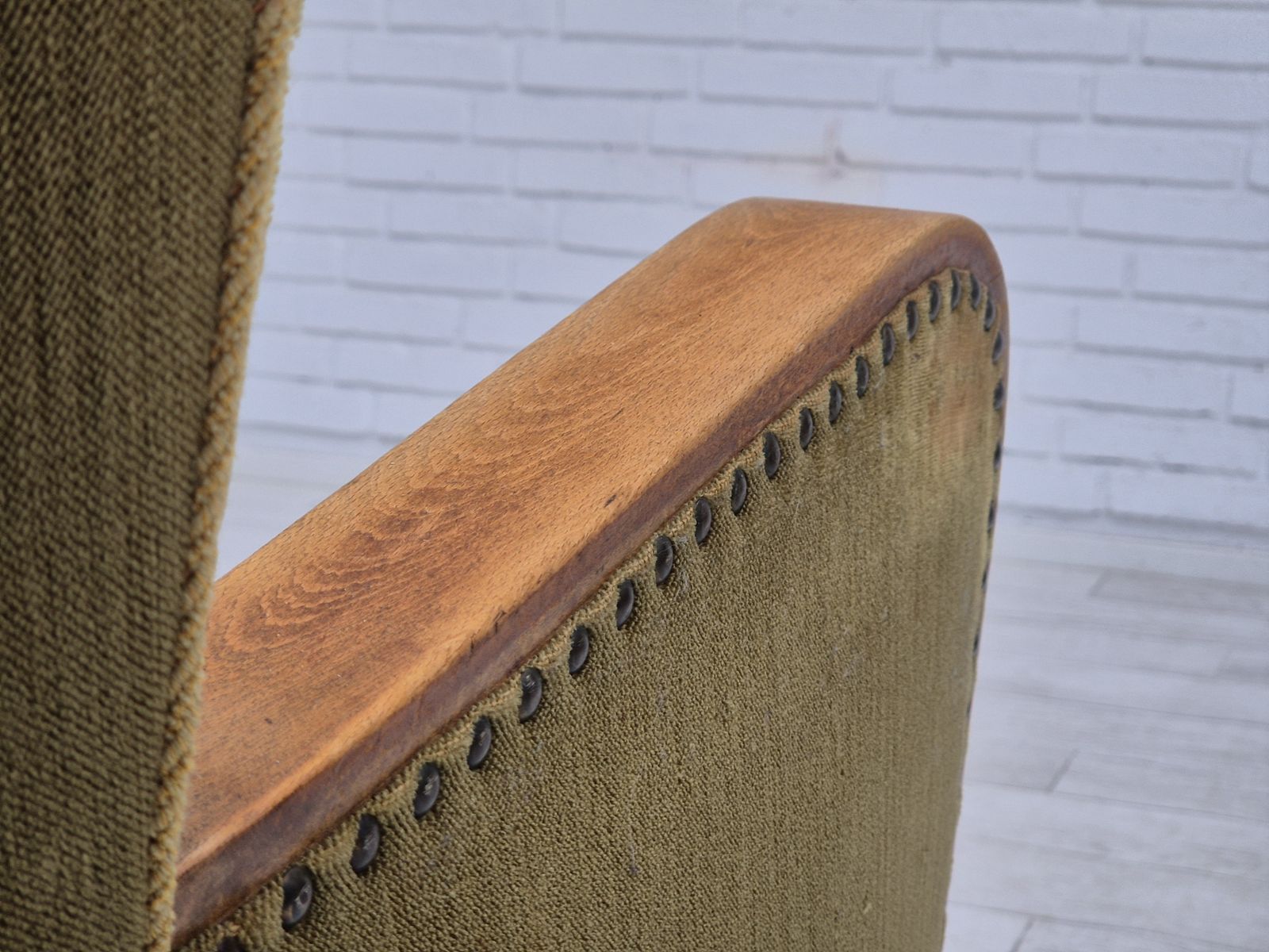 photo vintage 1960s, Danish Highback Armchair, Original Condition, Cotton/Wool.