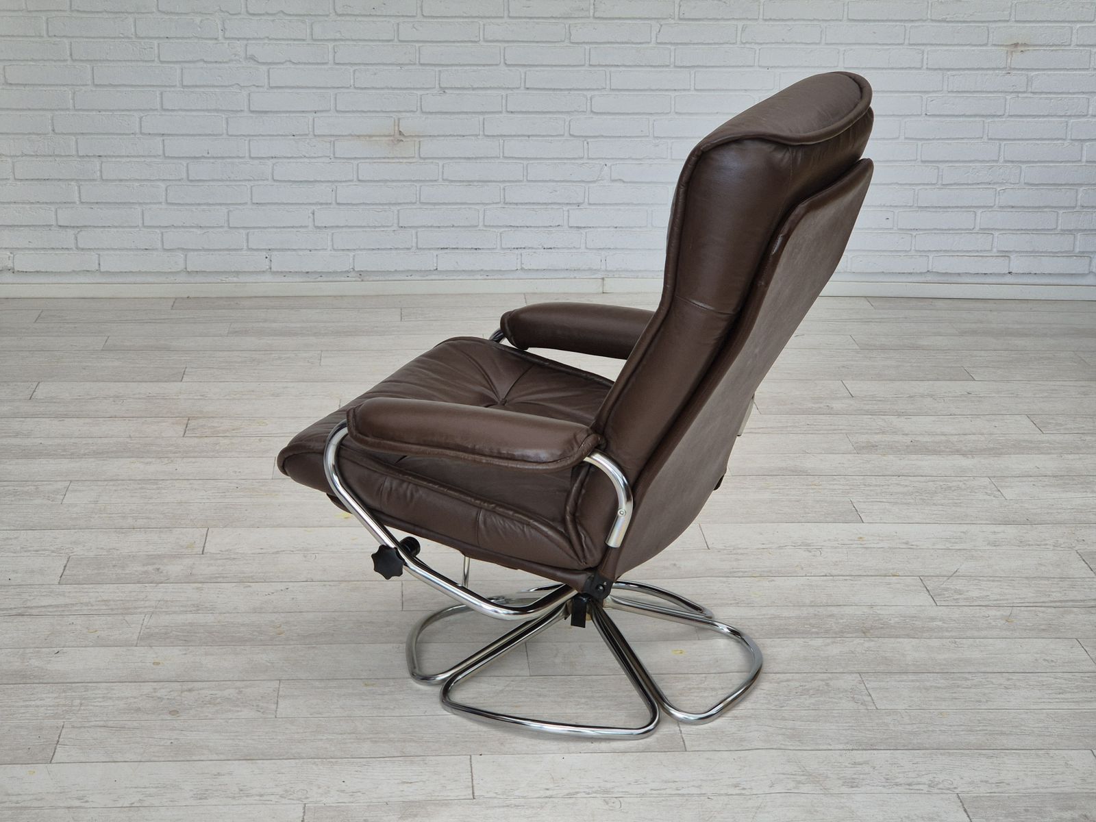 Furniture 1970s, Danish Swivel Chair, Original Condition, Leather, Chrome Steel. photo